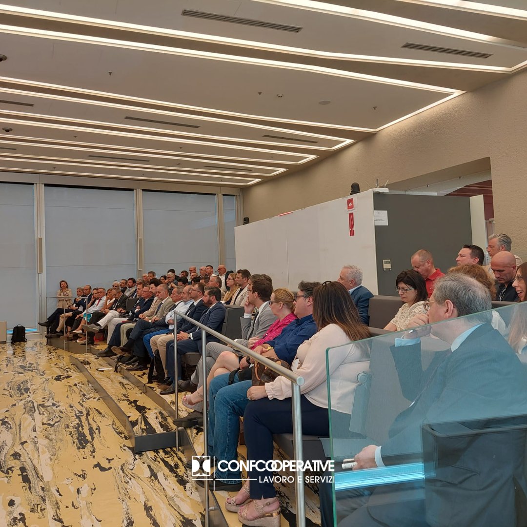 Conf Lavoro e Servizi tweet media