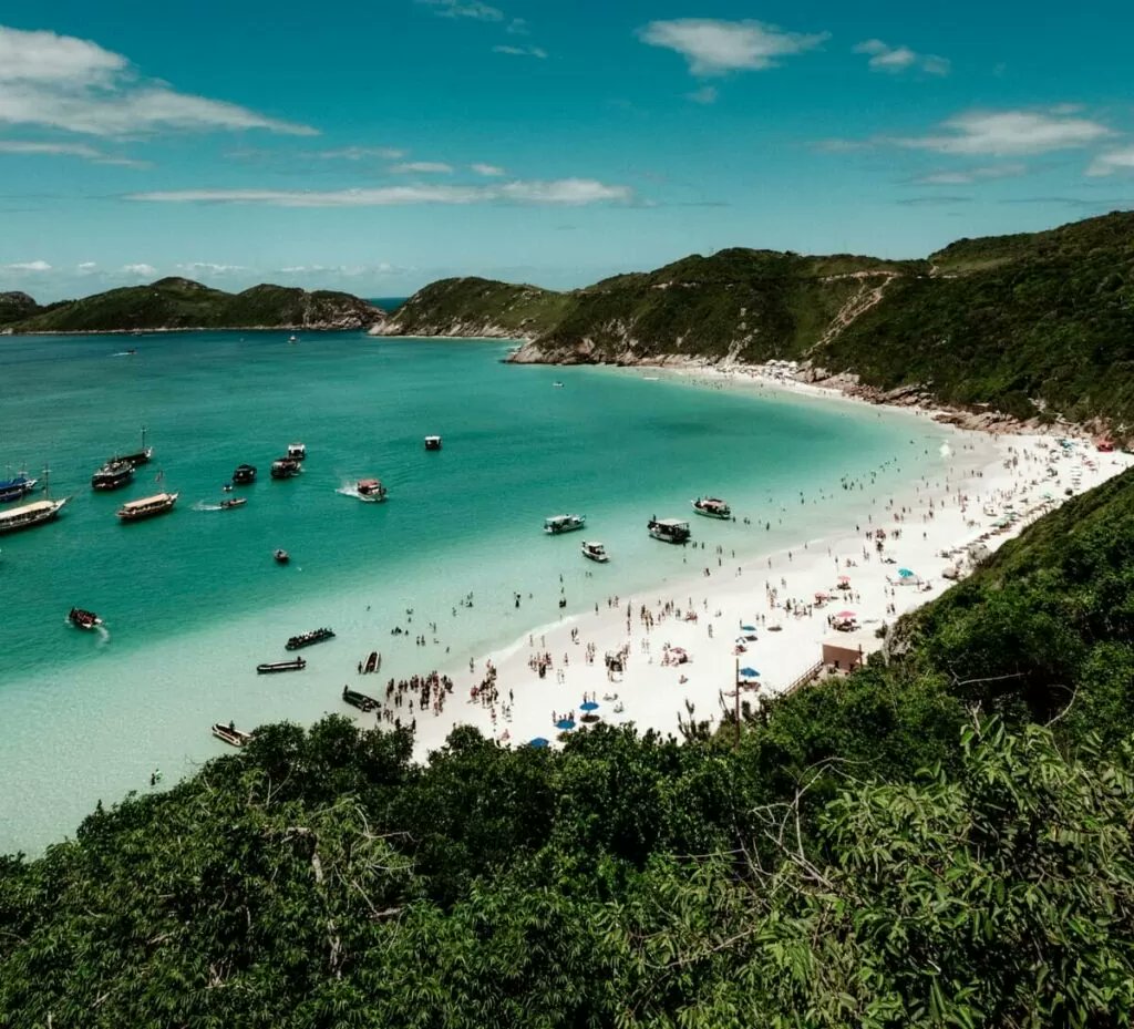 LibresCaminos's tweet photo. Arraial do Cabo, no Rio de Janeiro, #Brasil, com praias brancas de águas azul turquesa, emolduradas por costões, #montanhas, #dunas, #restingas e #lagoas é um verdadeiro #paraíso.
Foto: Jonathan Borba
Apaixonados pela América do Sul!
#Turismo #Ecoturismo #natureza #aventura https://t.co/pL6xZXLIJq