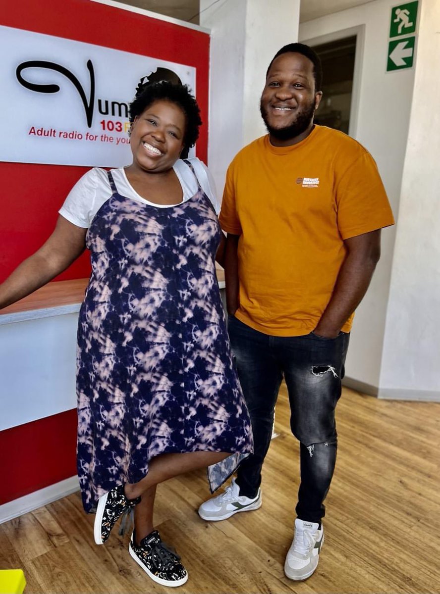 VumaFM's tweet photo. Welcome to #Siyavuma12to3 with Ngidi Thandolwethu and Manķini Mgenge.

We’re starting off the show with #IRecieve, share your blessings via our My Vuma FM App Studio Hotline.

#Siyavuma #VumaFM #IReceive https://t.co/r8DbQXxZ0D
