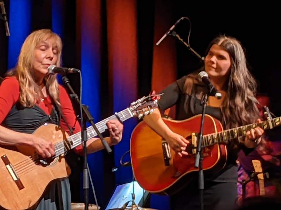 DaveDogFacedBoy's tweet photo. Two years ago - live music was back a bit more with @CharlieDore @MicheleStodart & band at Kings Place https://t.co/8qk2xdHczI