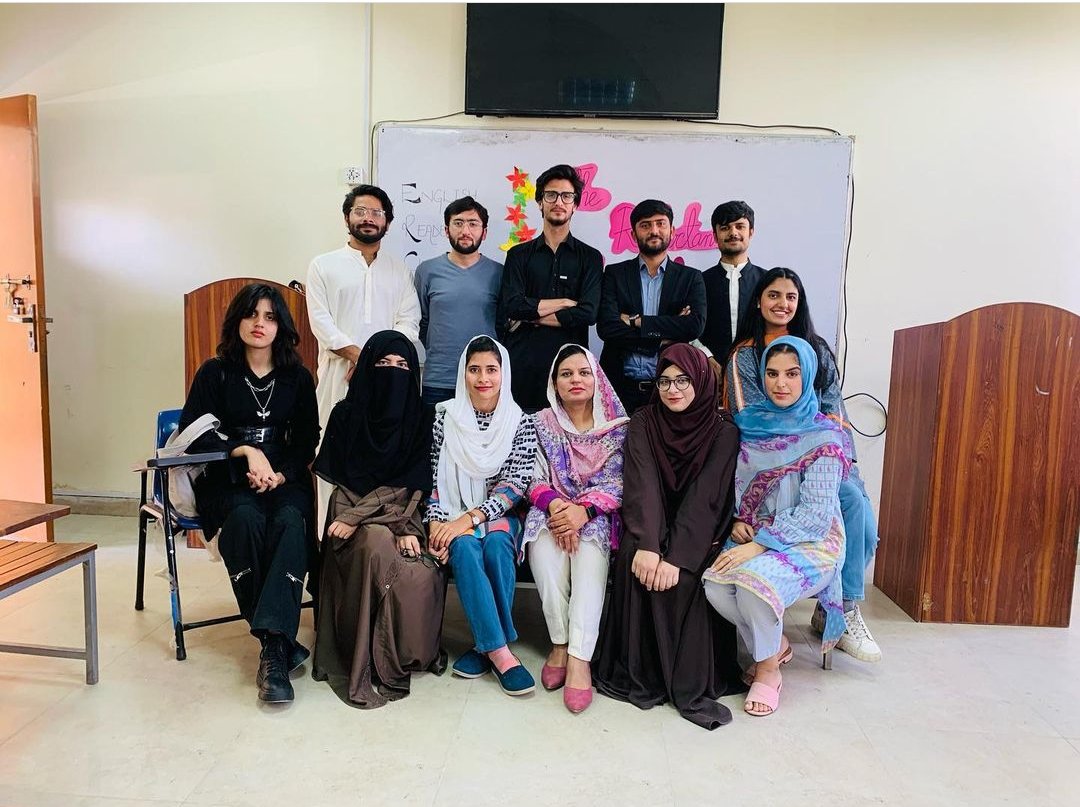 ErcNuml's tweet photo. Members of English Readers' Club at NUML University, exuding their passion for literature and fostering a vibrant community of avid readers. #ERC #numl #LiteraryEnthusiasts https://t.co/7uI8XjwnzF