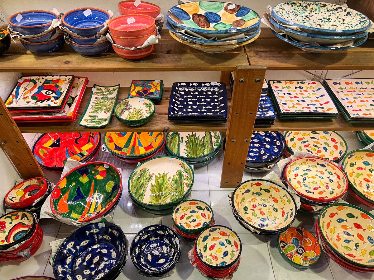 バルセロナのボルン地区で見つけた陶器屋さん《1748 Artesania i coses