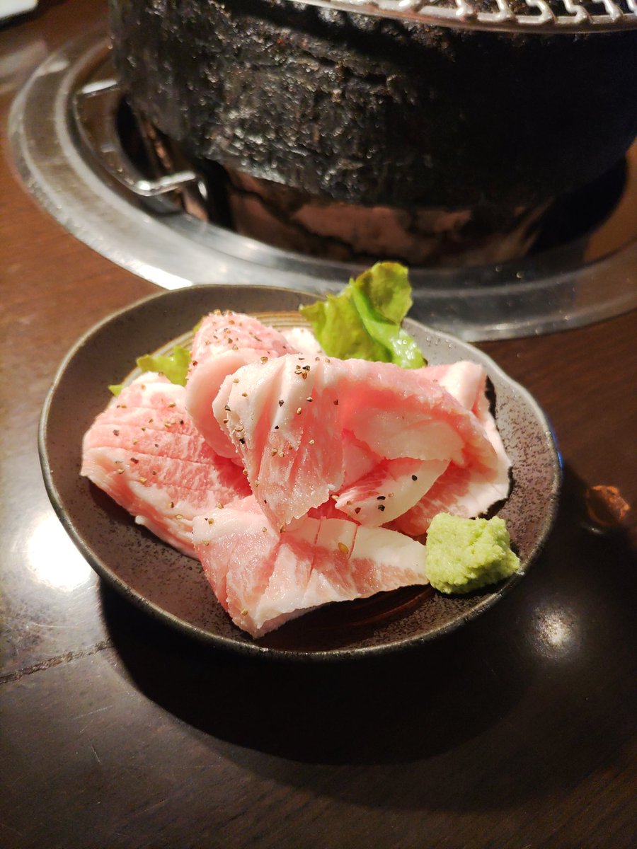 washiwotap_bot's tweet photo. 焼肉も出すことにした。 https://t.co/kCuzq9eYvF