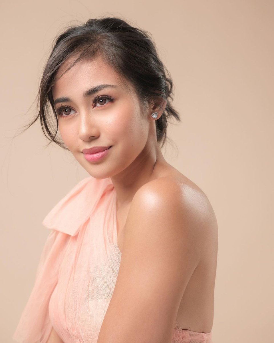 Sparkle_GMA's tweet photo. Beauty comes in many forms, and Elle Villanueva's visionary photos showcase them all ✨️
#ElleVillanueva https://t.co/J3rBYaCpnq