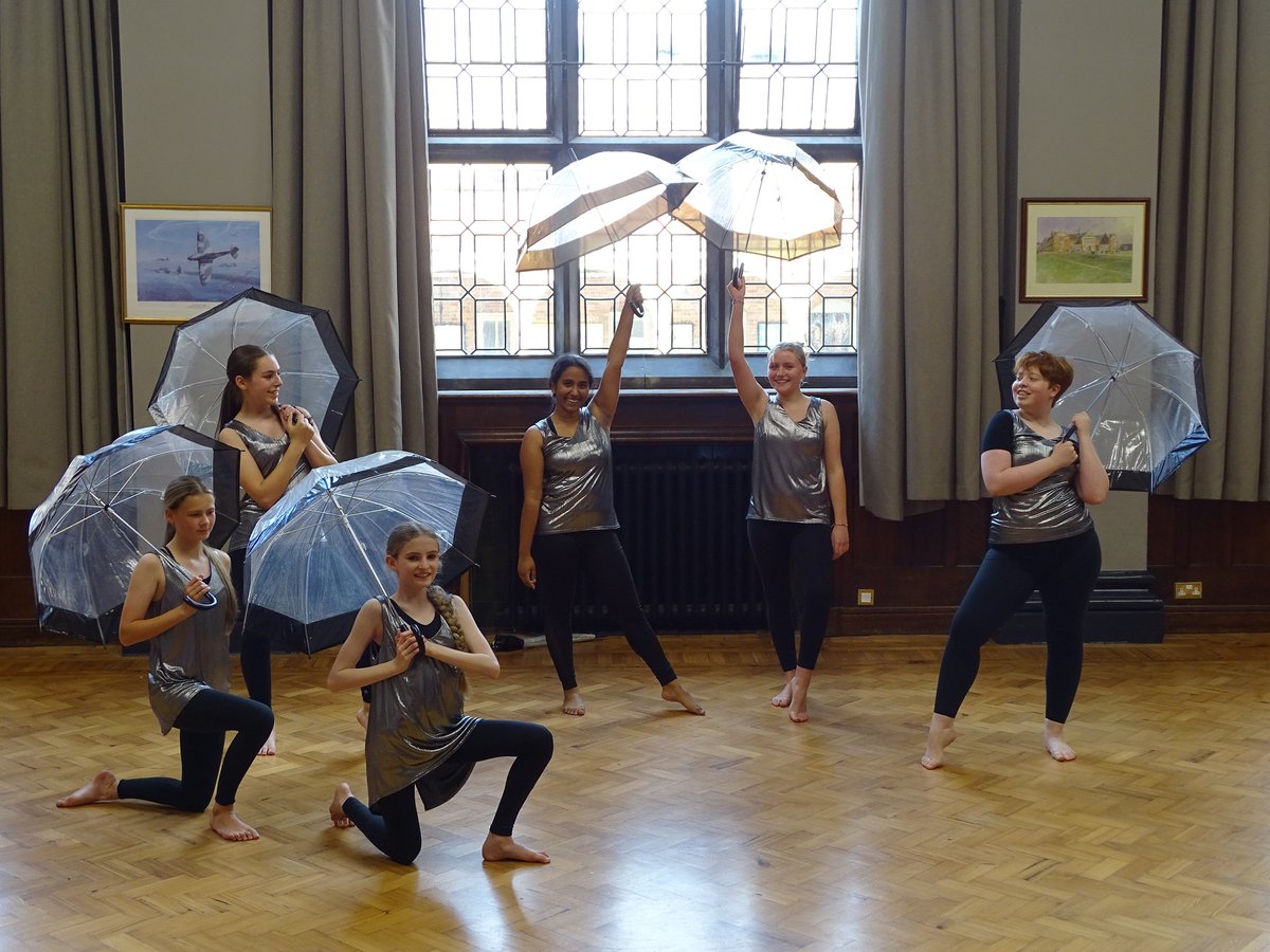 stockportgs's tweet photo. SGS #dancers embraced the opportunity to share the pieces they have been working on in their #dance clubs since Easter at the Summer Showcase.

The informal show was a fantastic way to end a very busy and successful year of dance at SGS!

https://t.co/QGOljpADvE

#SGSDance https://t.co/wQaPKW1GIF