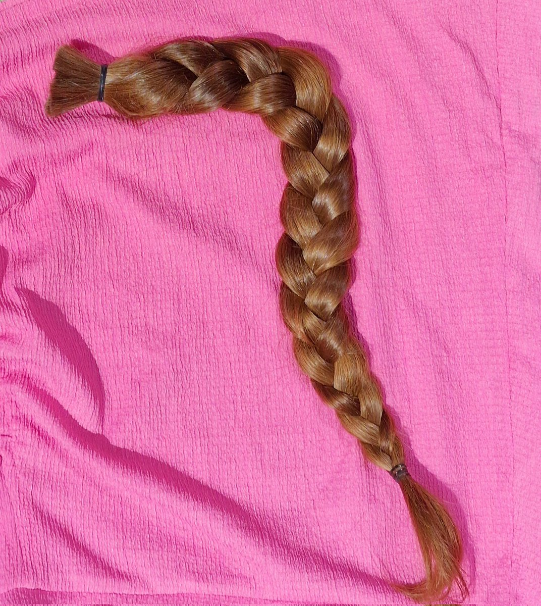 Oops!
Now someone else in more need can enjoy these 52cm 
#hairdonation