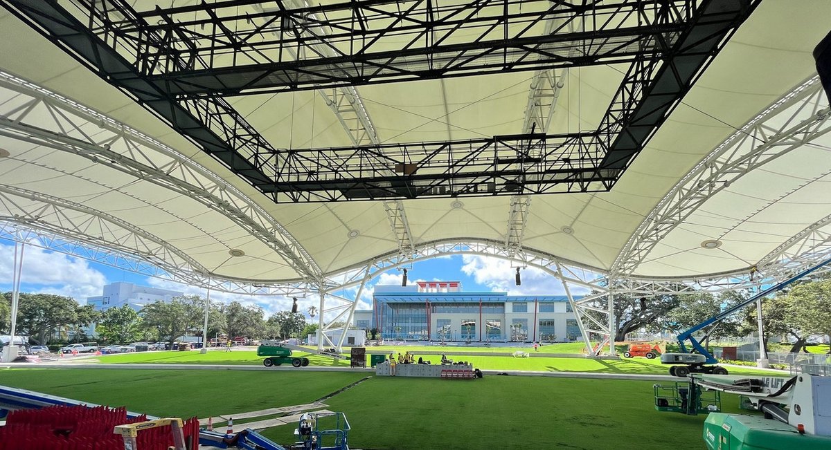 SRQPost's tweet photo. New Venue, โThe Soundโ in Downtown Clearwater Opens June 28th
#clearwaterflorida @rutheckerdhall #musicfestival #performances #tickets #outdoorevents #creativeloafing
https://t.co/fVlC0nMmFk https://t.co/ETgAOPpuMd