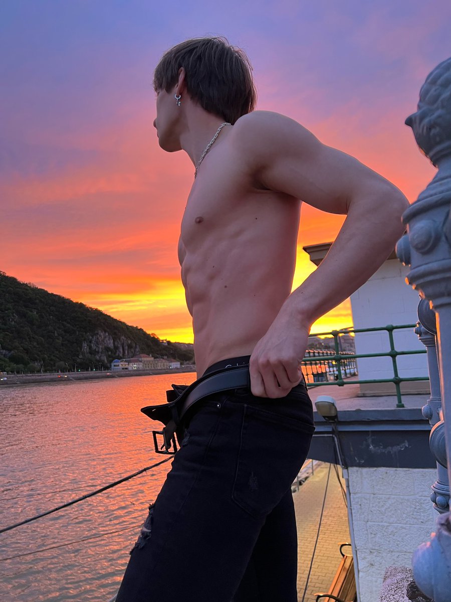 Andrii Shine on Twitter: "🌅you make me ho*ny"