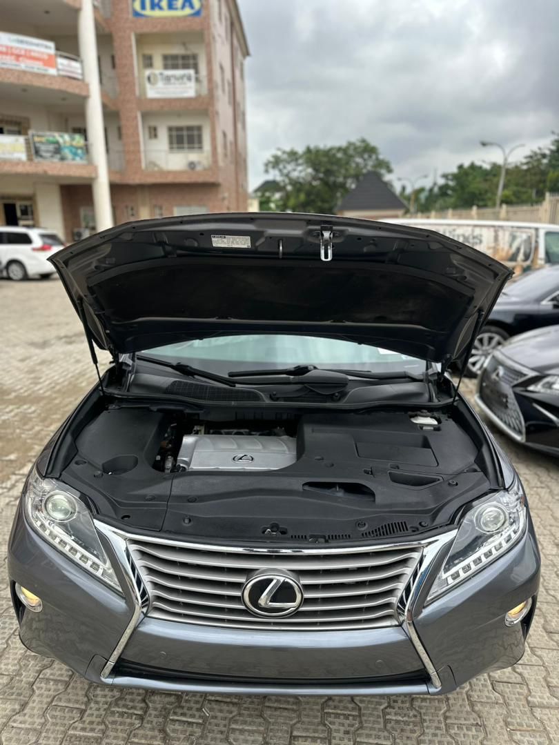 Brand New Lexus RX 350 2014, for sale. 13m asking.