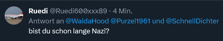 WaldaHood's tweet image. Strunzdumme Ruedi - R U E D I, der weibliche Rüdiger, und stolz drauf. 🤡 #AfDmachtDumm #afdistkacke