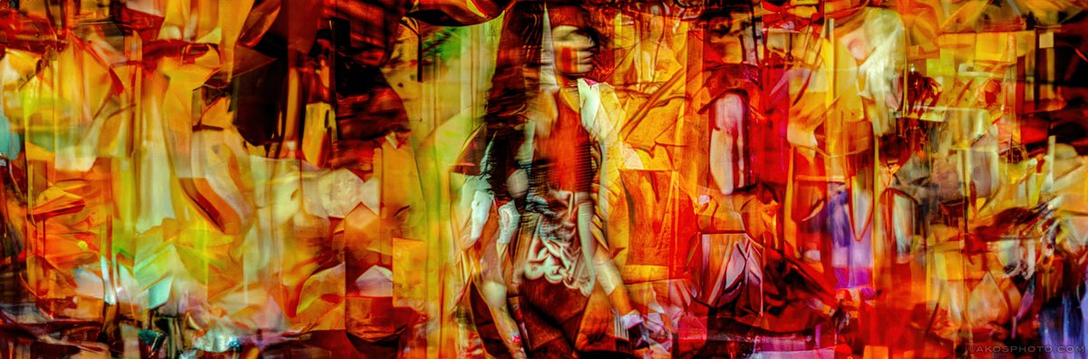 . 
DIGITAL CUBISM    

A Photograph @akosphoto  shot for his Series  'PROJECTIONS'

NEYSA №  7014 v11

Watch in HD: T.LY/cubism

#Art #collector #artcollectors #artcollecting #artinvestment #artgallery #artnews #PortfolioDay T.LY/Portfolioday