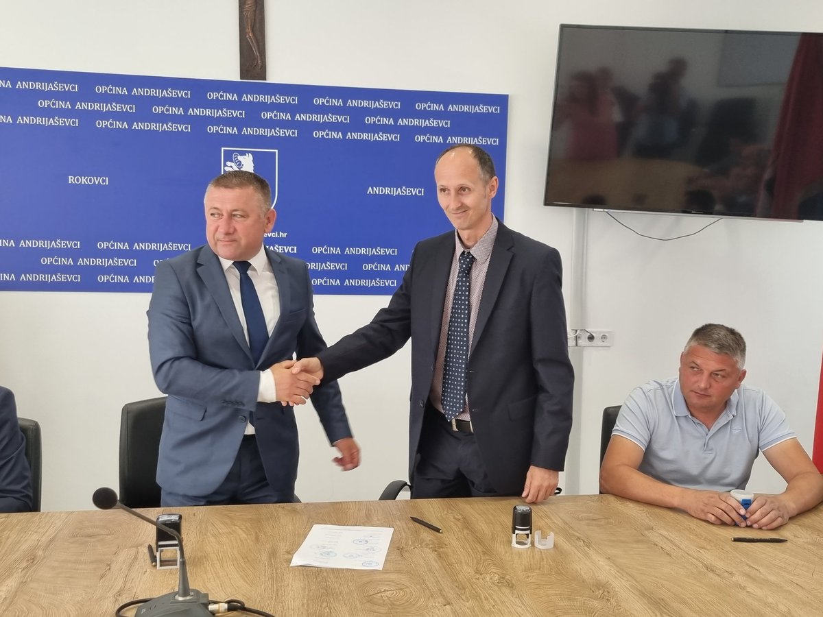 Hrvatska Riječ tweet media