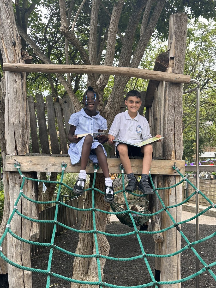 Miss Horrigan tweet media