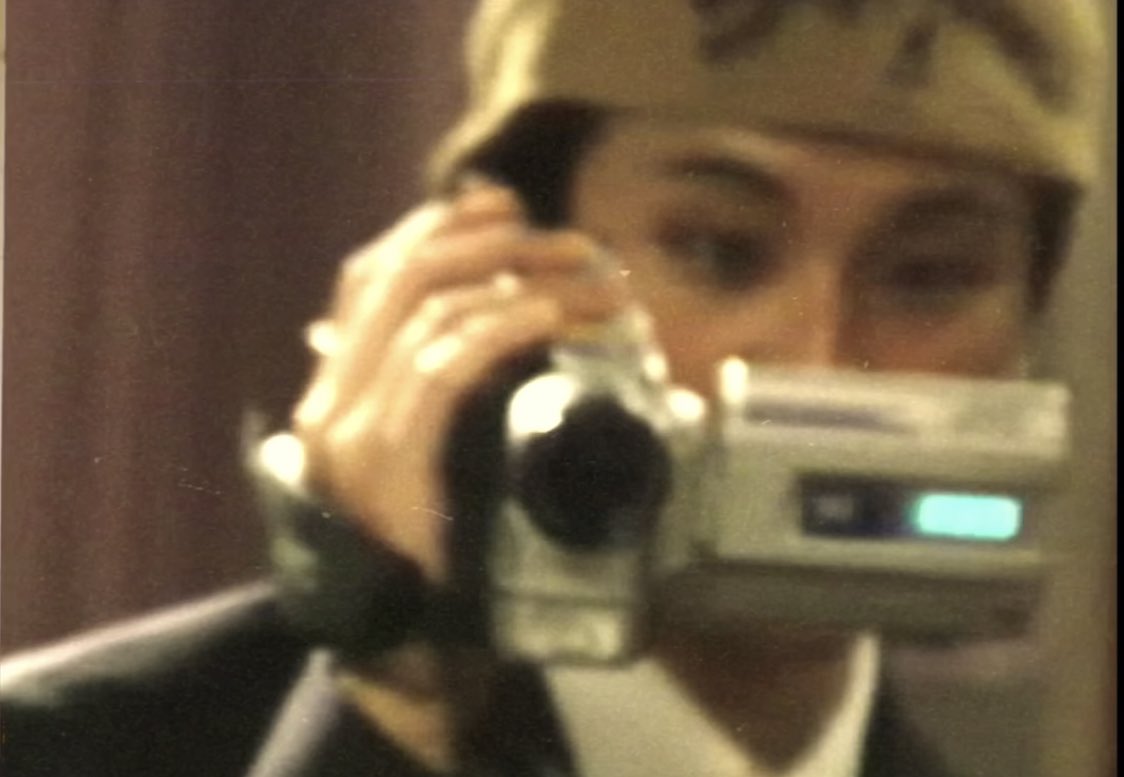 ᐧ༚̮ᐧe tweet media