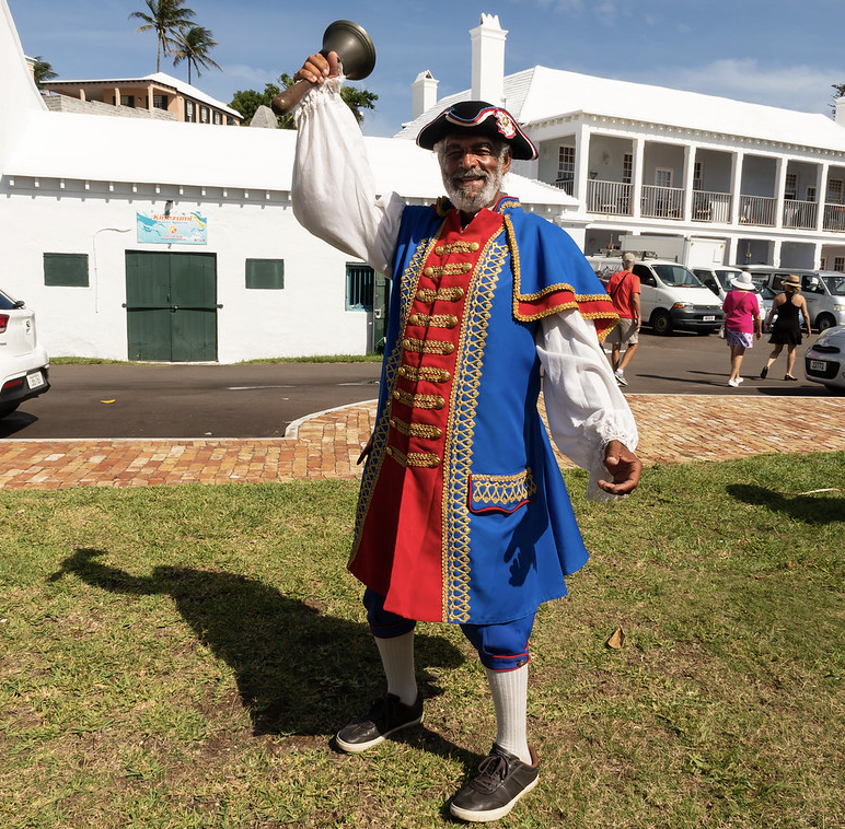marnicpatterson's tweet photo. We visited the Towne Hall in #stgeorgesbermuda on a #vikingoceancruise & saw a picture of the former mayor who’s now the Town Crier.
#visitbermuda #bermudaadventures #cometobernuda #gotobermuda #bermudavibes #MyVikingStory #vikingoceancruises #travelwritersuniversity #ifwtwa1 https://t.co/50TlT6nfpd