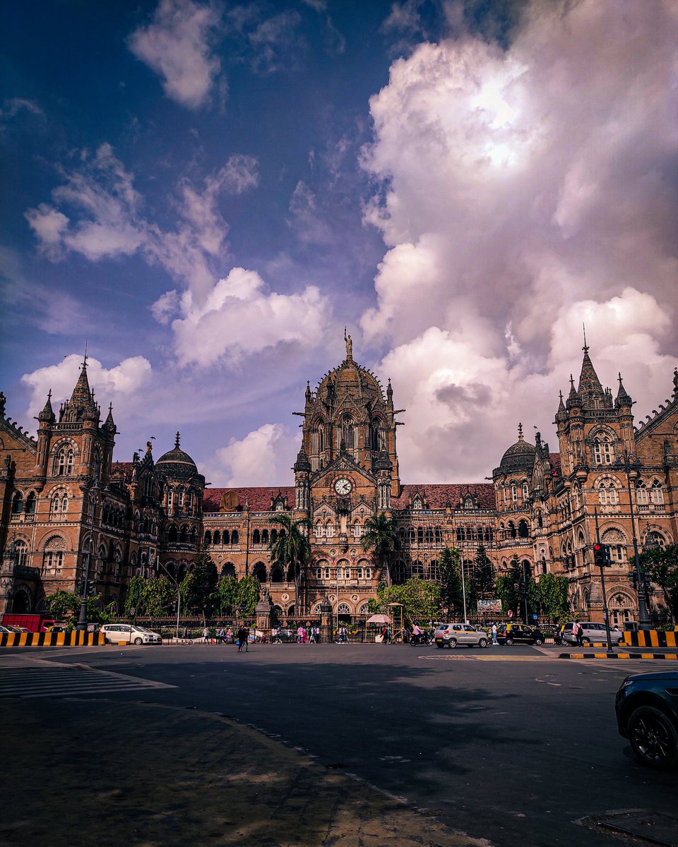 Cloudy view of CSMT☁️
#chhatrapatishivajimaharajterminus #cst #csmt #mumbai #mumbaimerijaan #mumbaiphotography #mumbaidiaries #mumbaiscenes #mumbaicity #mumbailife #मुंबई #mumbai_in_clicks #mumbaigram #mymumbai #mumbaiclicks #photography #photographers_of_india #mobilephotography