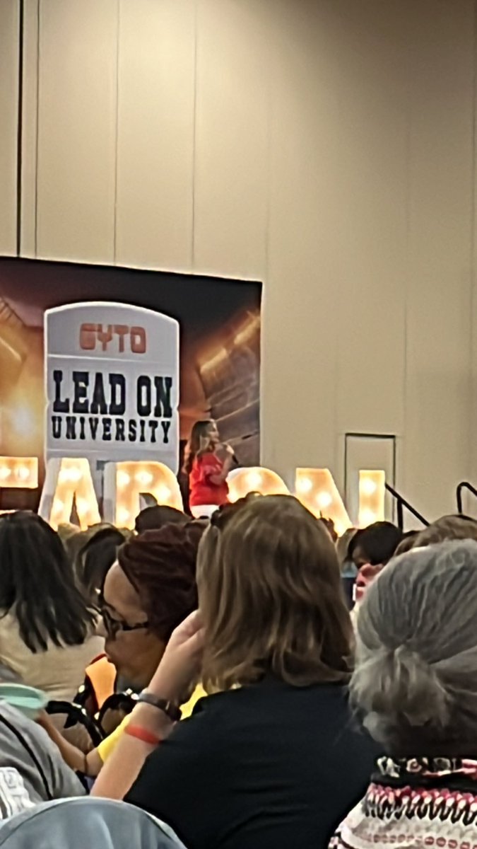 RobbieCRamirez's tweet photo. AT GYTO with Allyson Apsey learning how to lead with collaboration. @AllysonApsey @GYTOTracker https://t.co/4BduQlcuzx