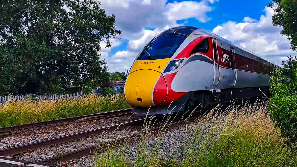 isaac7437's tweet photo. Cleethorpes to Lincoln - 5Q81 - (800207)

@LNER @RailOpsGroup #LNER #azuma #class800 #lincoln #cleethorpes

https://t.co/uvBcWl8zit https://t.co/mcmt6uvfgv