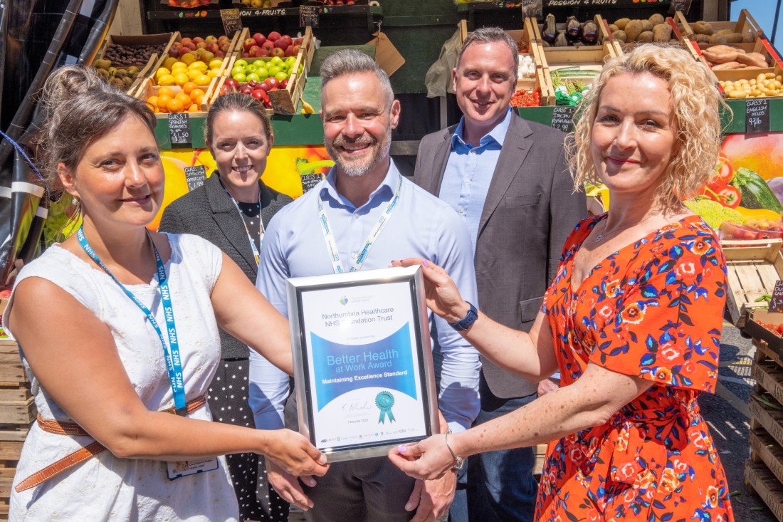We work hard to look after the health and wellbeing of our staff.

So it's great that we have retained our Maintaining Excellence Standard, the highest level of the Better Health at Work Award! 👏🎉

Read more about it here - northumbria.nhs.uk/media-centre/n…

#WorldWellbeingWeek