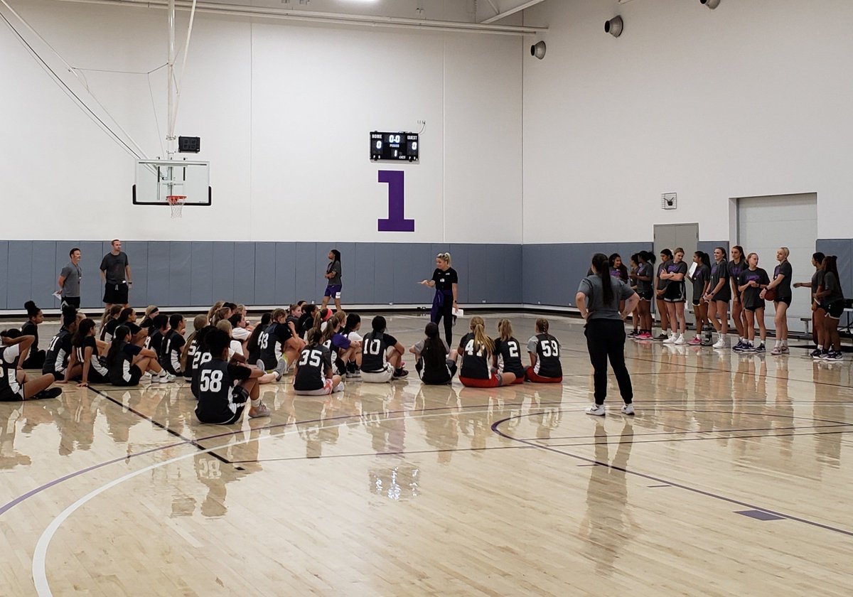 Thank you @MollyMiller33 and the @GCU_WBB coaches and players for a great camp! Perfect way to spend my birthday!