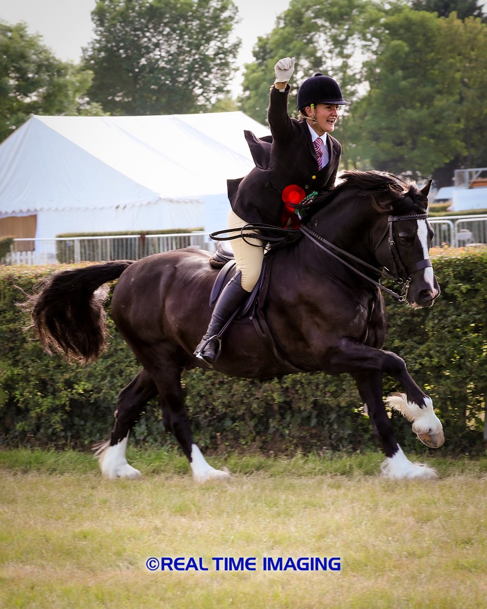 The Lincolnshire Show Now Available
realtimeimaging.co.uk/p/46088bbb/lin…
conta.cc/44iKwM5
conta.cc/3r4Og5G