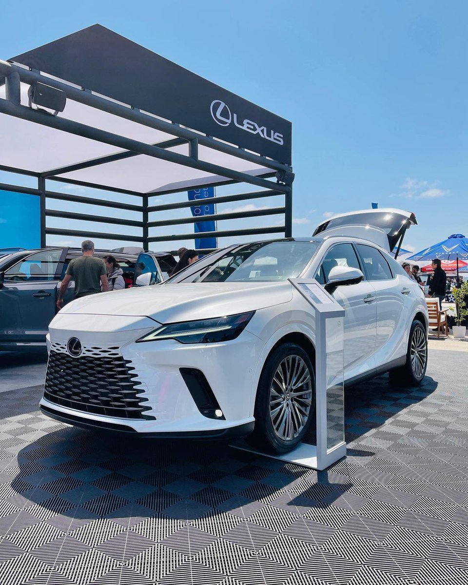 LexusStevensCrk's tweet image. FIRST IN THE US‼️ The 2024 Lexus RX 450h+ Plugin Hybrid. 💥🔥
Lexus Electrified Exhibit at the Electrify Expo in Alameda, CA.

Note: Vehicle prototype shown not available for purchase.

#lexusrx450hplus #lexusrx #2024rx #2024lexusrx #lexus #lexusstevenscreek