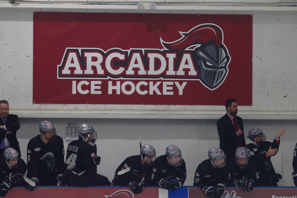 Congrats to the 23 members of the Men’s Ice Hockey Team for making the MAC Winter Sports Academic Honor Roll!

gomacsports.com/news/2023/6/25…