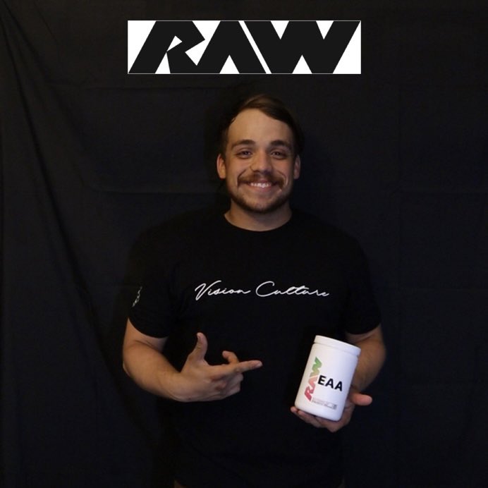 RealBrandonRyan's tweet photo. I’m extremely blessed to say that I am officially an ambassador for @getrawnutrition ⚫️⚪️
•
Cbum and I are basically business partners now 🤝 
•
Use code “BRANDONRYAN” for 10% off your next purchase⚡️ https://t.co/yGbY28DHPD