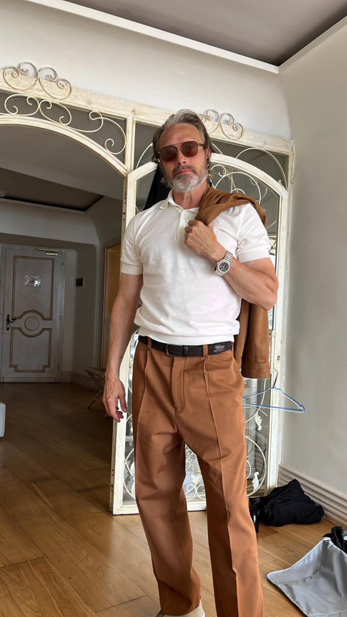 i don’t even want to talk about the noise i let out when i saw this