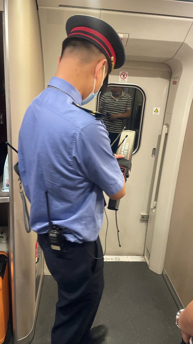 又高又帅，之前忘记发了……