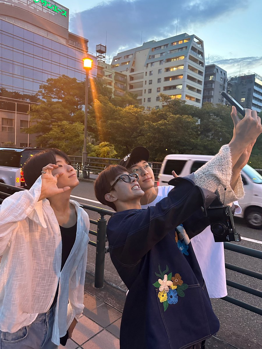 tinkswonu's tweet image. wonwoo, hoshi, dokyeom 🤍