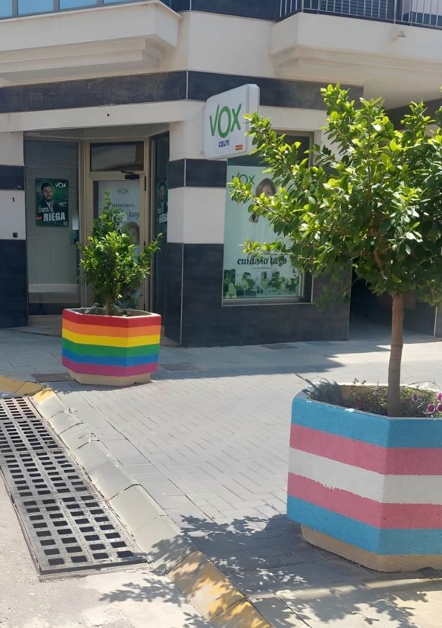 soniaalmela's tweet photo. 🏳️‍🌈 Ellos la quitan, nosotros la ponemos 🏳️‍⚧️

Orgullosa del orgullo de Ceutí.

#CeutíEsDiversidad
#Orgullo2023 
#Pride2023 https://t.co/hw3rcZCJLA