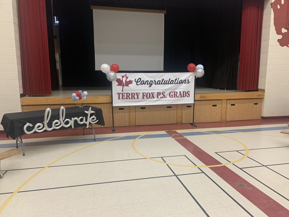 von_rode's tweet photo. Grad Day! Miss Ferreira did a great job decorating the gym. https://t.co/sdDjvbO5Vy