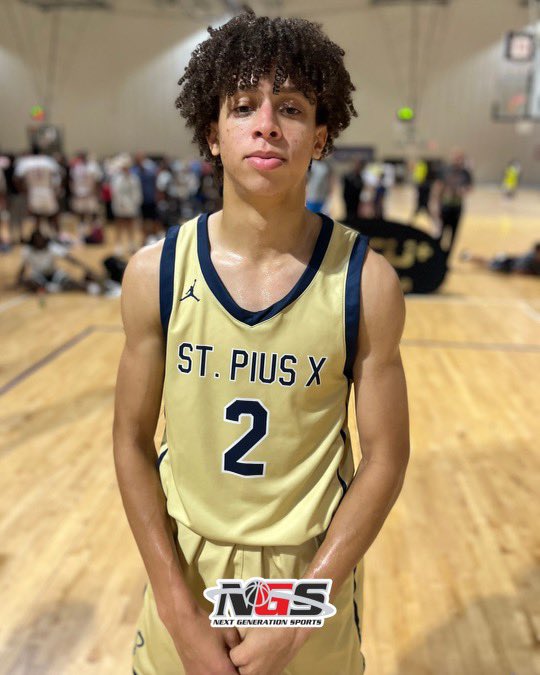 Aiden Portee 5’11 G 2025 St. Pius X

Liked the confidence and pace he played with. Very mature group but you can see  Portee was having fun with the game. Good rebounding guard, who can push the break, read the floor well and knock down open shots.