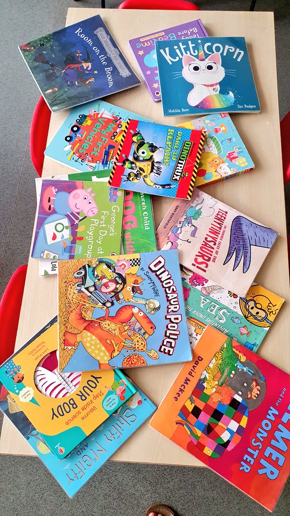 Russell_Primary's tweet image. The Nursery children walked to Chorleywood library this morning and were lucky to have Penny tell us a wonderful story about The three Billy goats gruff. The children have also borrowed a book each to look at back at school. #efys @CWLvolunteers