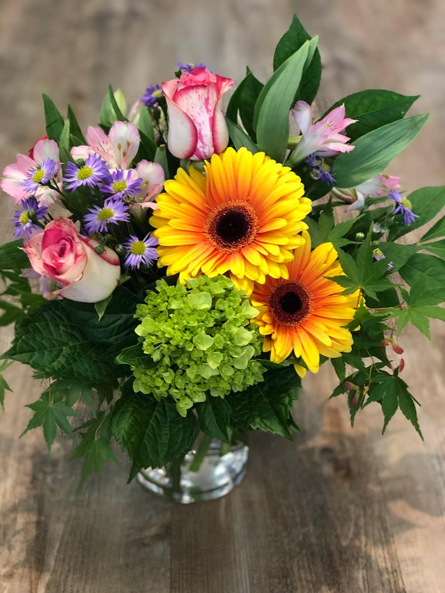 Something beautiful to brighten any day!

Order fresh summer flowers and more at MahersFlorist.com.

#flowersmakeushappy #flowers #florist #floraldesign #sendflowers #sendbeauty #mahersflowers #pasadenaflorist #familyflorist #flowerdelivery