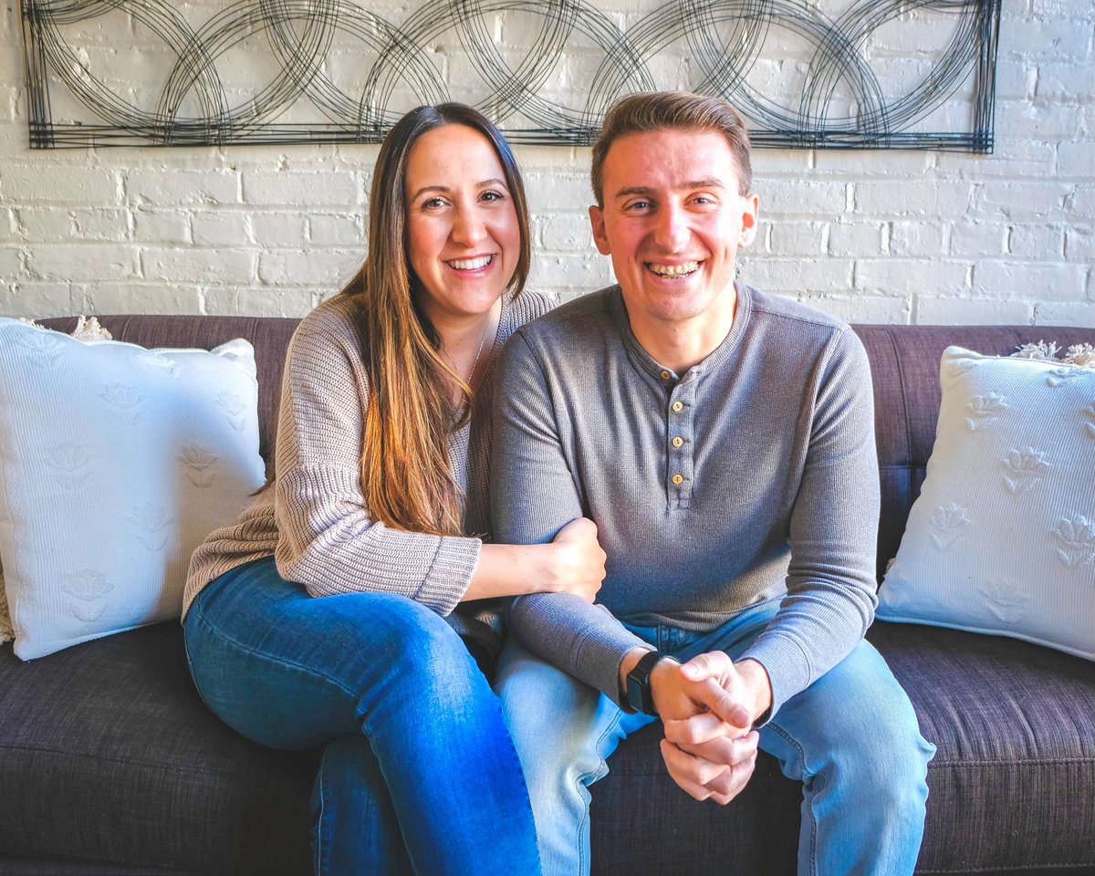 theficouple's tweet image. Next week we will collect $11,300 of rent from our 11 rentals worth $1.1 million.

Over the last 5+ years we have developed systems to help manage properties + grow cash flow. Today our portfolio requires ~2-3 hours a week of work.

Here's 4 tips for managing rental properties: