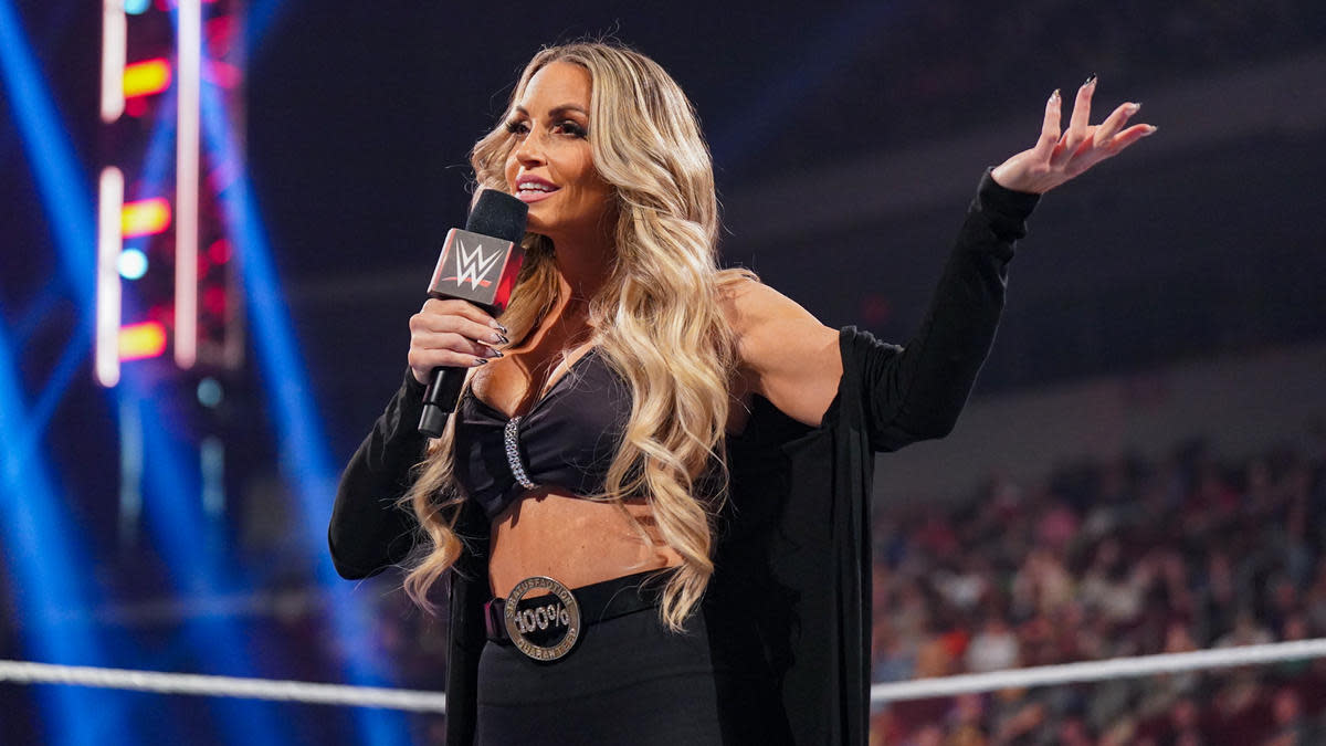 RT @WrestlingNewsCo: Trish Stratus Dealt With Travel Issues Ahead of Tonight’s #WWERaw #WWE https://t.co/qZ5qtPK4PN https://t.co/OZOY9g6Wn9