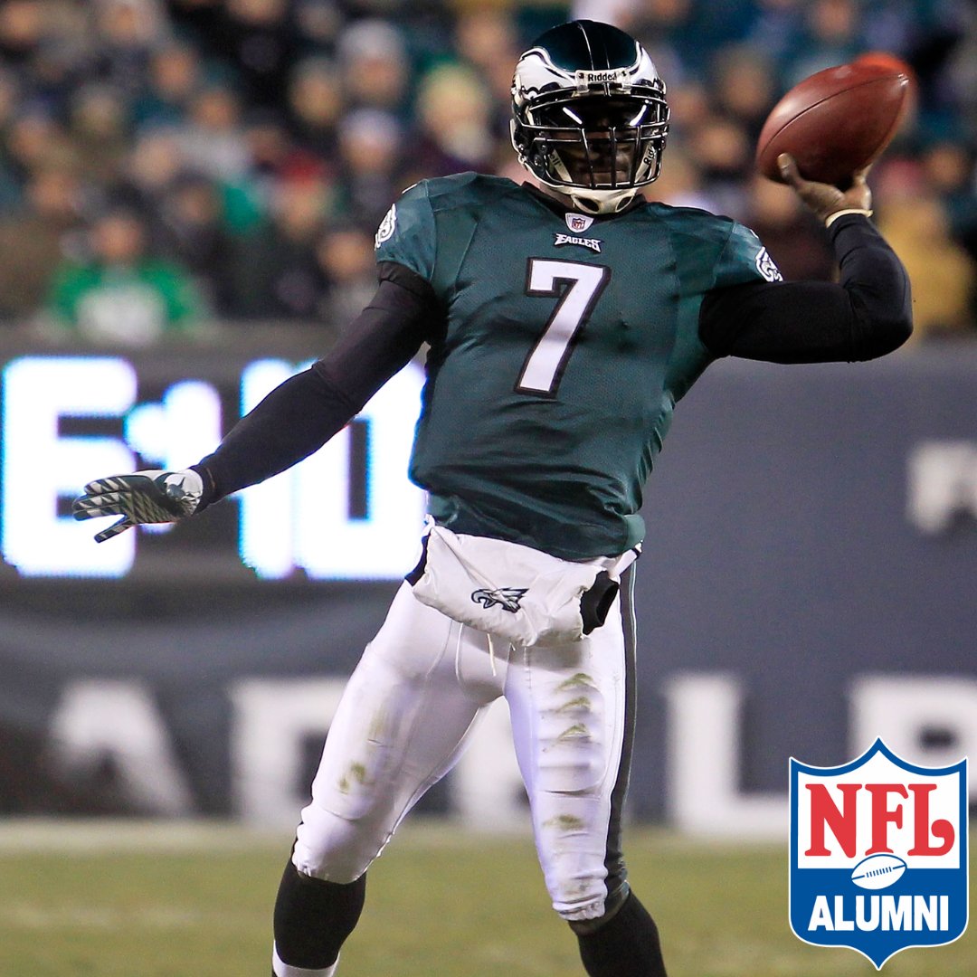 The NFLA wishes Michael Vick a Happy Birthday! 