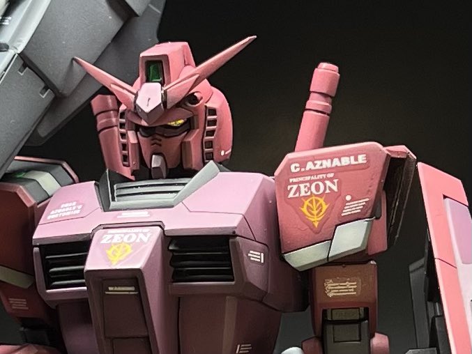 #アイコン晒して50RT来たら有名人
50ってまたハードルたけーなww