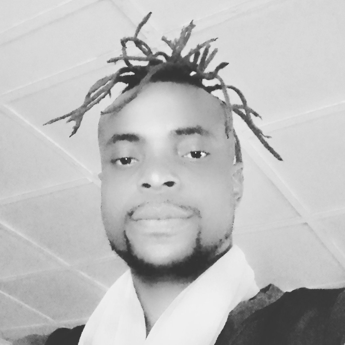 PinkkidL66465's tweet photo. O C Pinkkid Hi'like greetings to all my famz and followers 🙏 https://t.co/fbVhO5ltLA