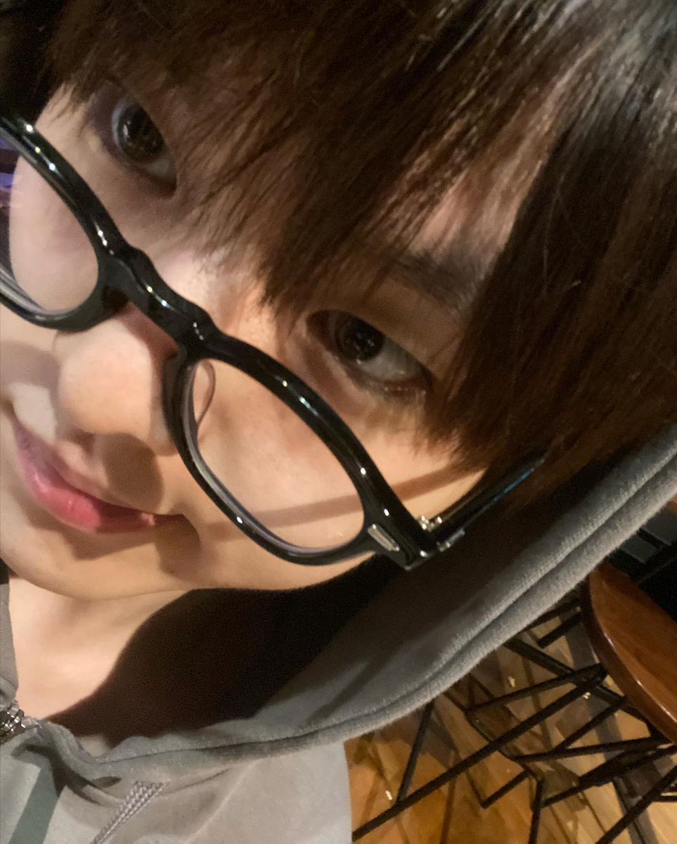 REPLICA🥬⚡💗 tweet media