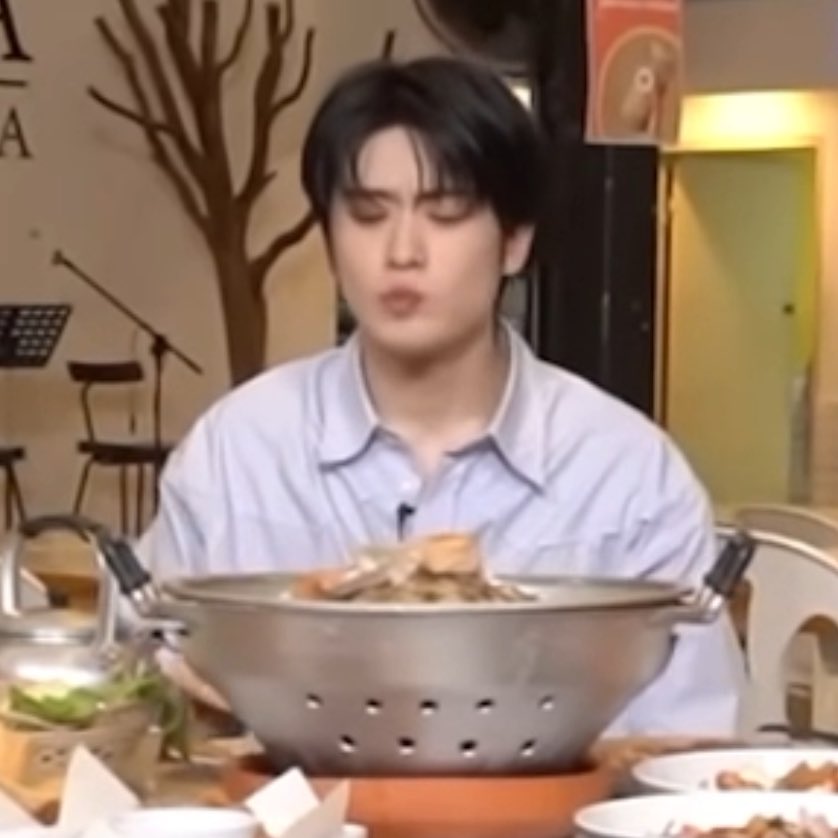 แจพลีส tweet media