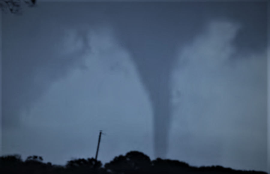RoofContr's tweet photo. Amarillo, Texas-based Roof Spotters, Inc., has gifted $50,000 to the Texas Panhandle town of Perryton after the community was devastated by an EF3 tornado that killed three and injured hundreds more. #roofing #tornado #philanthropy #PerrytonTexas
https://t.co/XvVUHRsKMR https://t.co/fJAFG39FFX