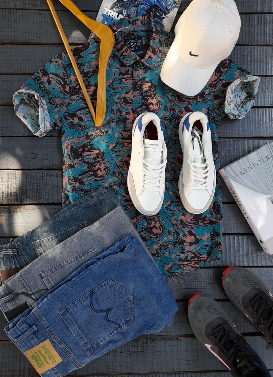 KollectionsSk's tweet photo. Smart or casual - it's doesn't matter  we got you plugged😎
To purchase... 
Call/Whatsapp 0771781116 
OR visit our store along Zambezi Rd, Lusaka. 

#dapperfashion #newcollection #mensfashion #mensgrooming #fashion #menswear #outfitoftheday #zedtwitter  #zambia https://t.co/lcJiSwZDfJ