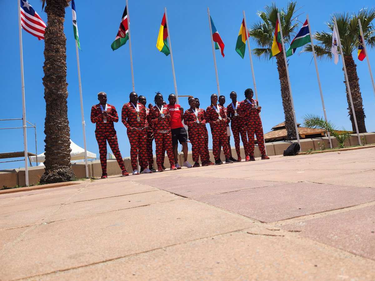 Congratulations to Women’s Beach Handball team on getting SILVER in African Beach Games
#teamkenya
#itsapassion