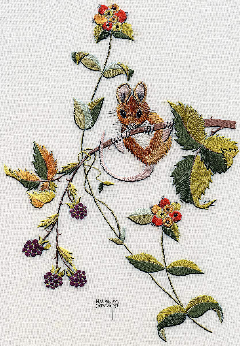 Mr. Mousie wishes you a happy Monday! #embroidery #handembroidery #englishcountryside #mouse