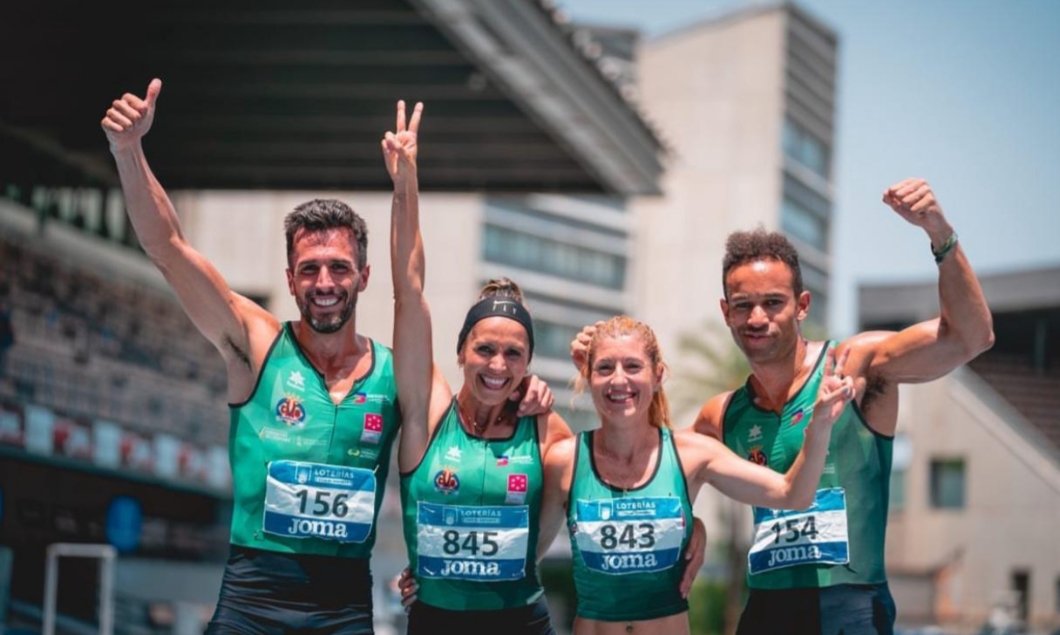 Exitoso C. de España Master de Jerez para el C.A. Playas de Castellón MASTER con:

    31 MEDALLAS 
      - 13 OROS 🥇
      - 11 PLATAS 🥈
       -  7 BRONCES 🥉

 +  1 RÉCORD de  España 🇪🇸en 4 x 400 Mixto 35 
 +  1 RÉCORD de  Campeonatos en  4 x 100 F40
    💥¡¡ENHORABUENA!!💥