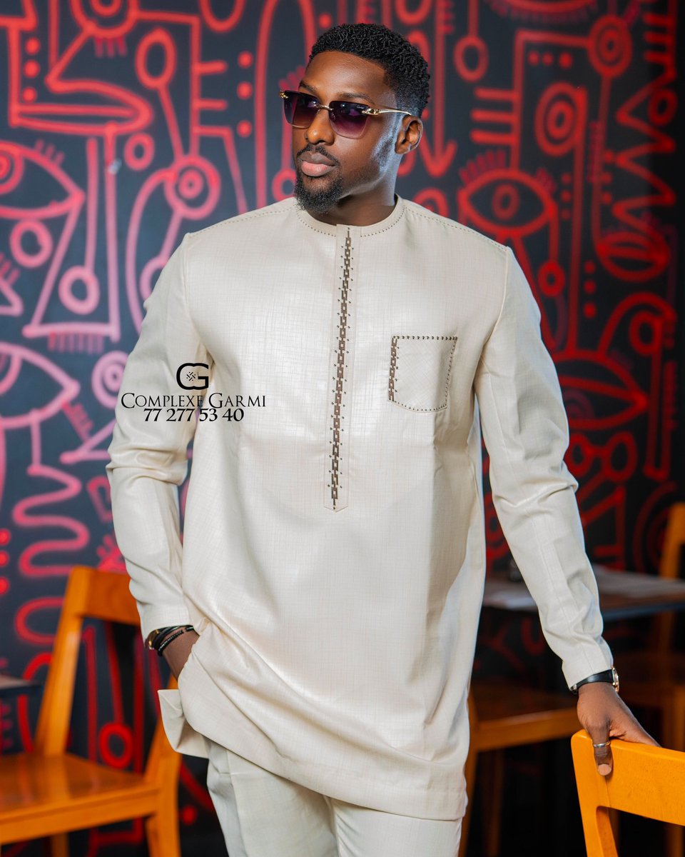 Complexe_GARMI's tweet photo. Bon début de semaine: ak complexe Garmi Nieupay tabaski nieupay am yerè nieupay sagnsé ! 
Complexe  Garmi vous propose des tenues prêt-à-porter disponibles en différentes tailles dans nos boutiques 
Adresse: Medina rue 6/19  et Mariste en face CBAO 
#tabaski #senegal #kebetu #sagnse