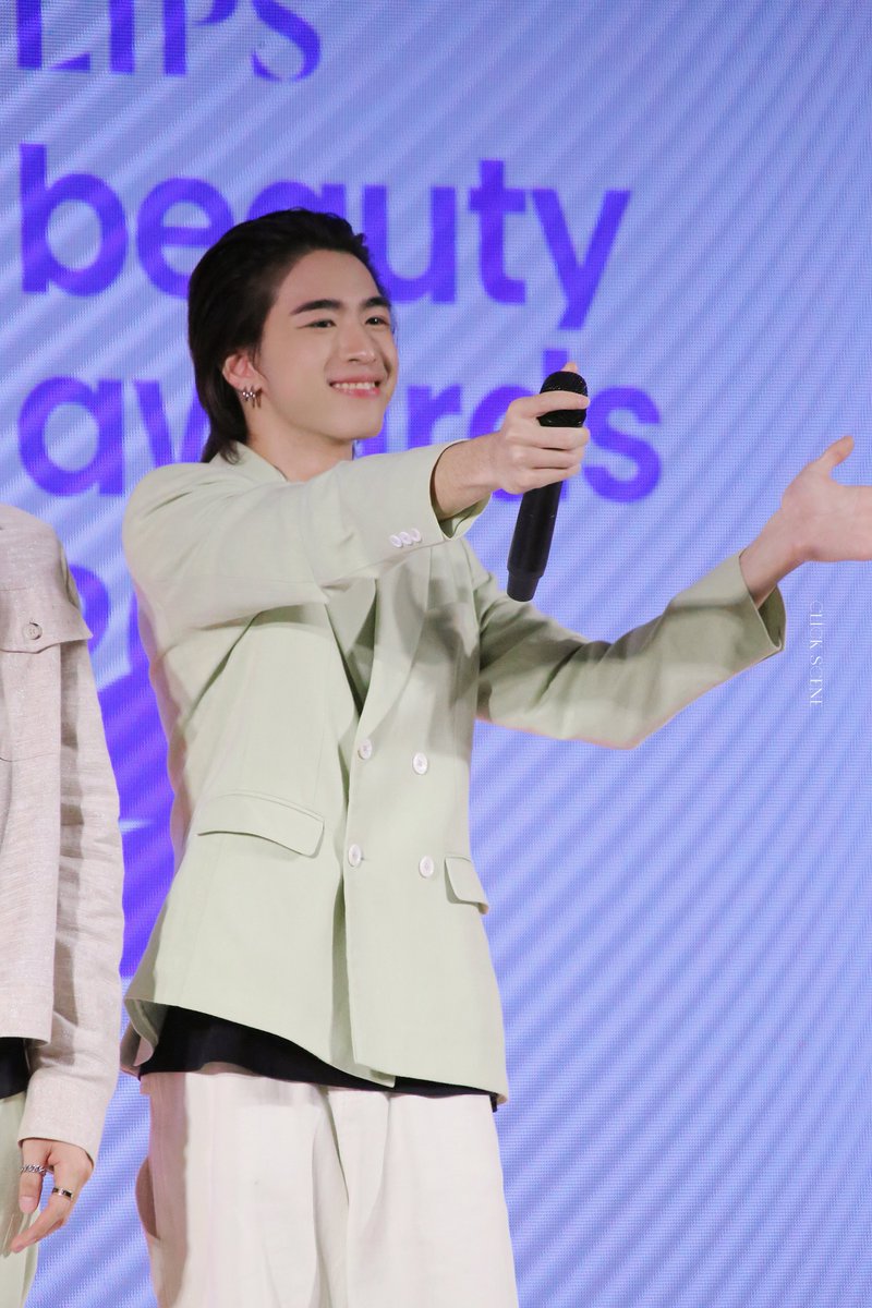 น่ารักมากเลยอ่า😭😭😭😭

#PROXIEth #PROXIEVictor 
#LIPSBEAUTYAWARDS2023